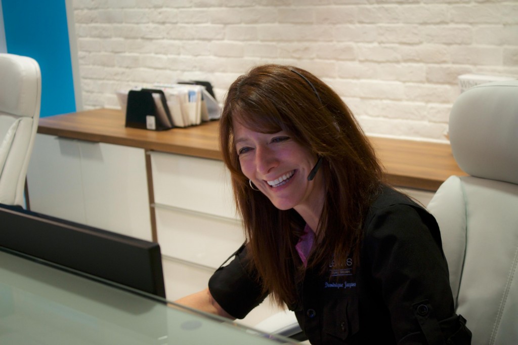 Contact – Espace dentaire Valerie Lewis // Dentiste